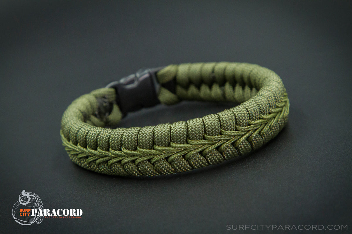 Sheriff Paracord Stitched Fishtail Bracelet (Olive Drab
