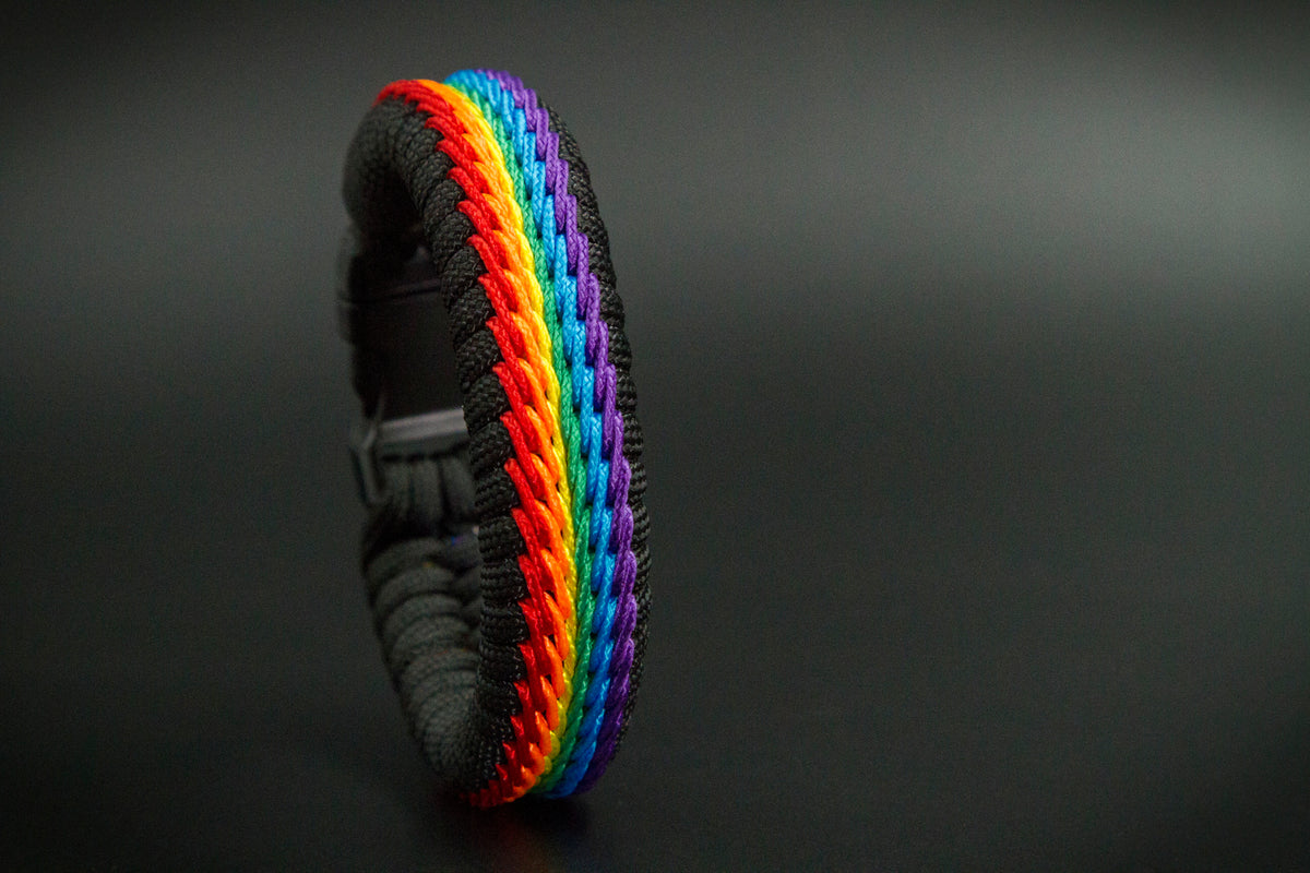 Rainbow Stitched Fishtail Paracord Bracelet (Purple)
