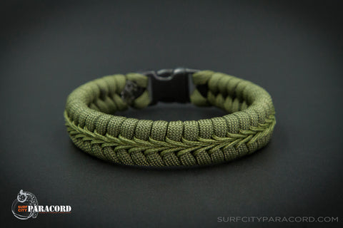 Sheriff Paracord Stitched Fishtail Bracelet (Olive Drab) – Surf
