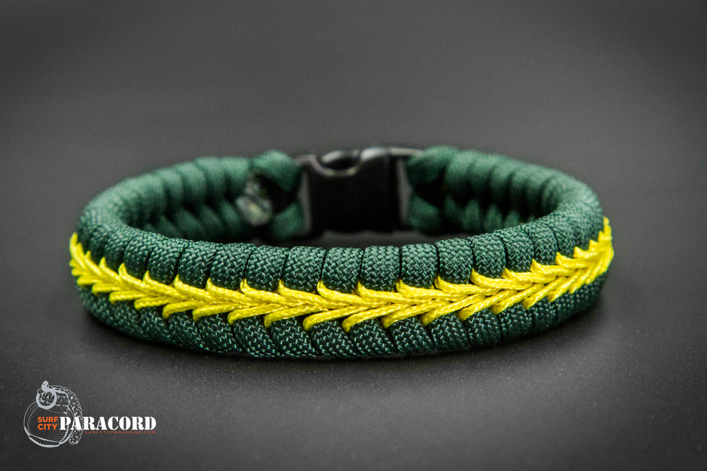 Wide Stitched Fishtail Paracord Bracelet (Black Atom)