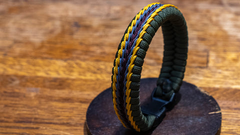 Custom Stitched Fishtail Paracord Bracelet (Solid Colors) – Surf City  Paracord, Inc.