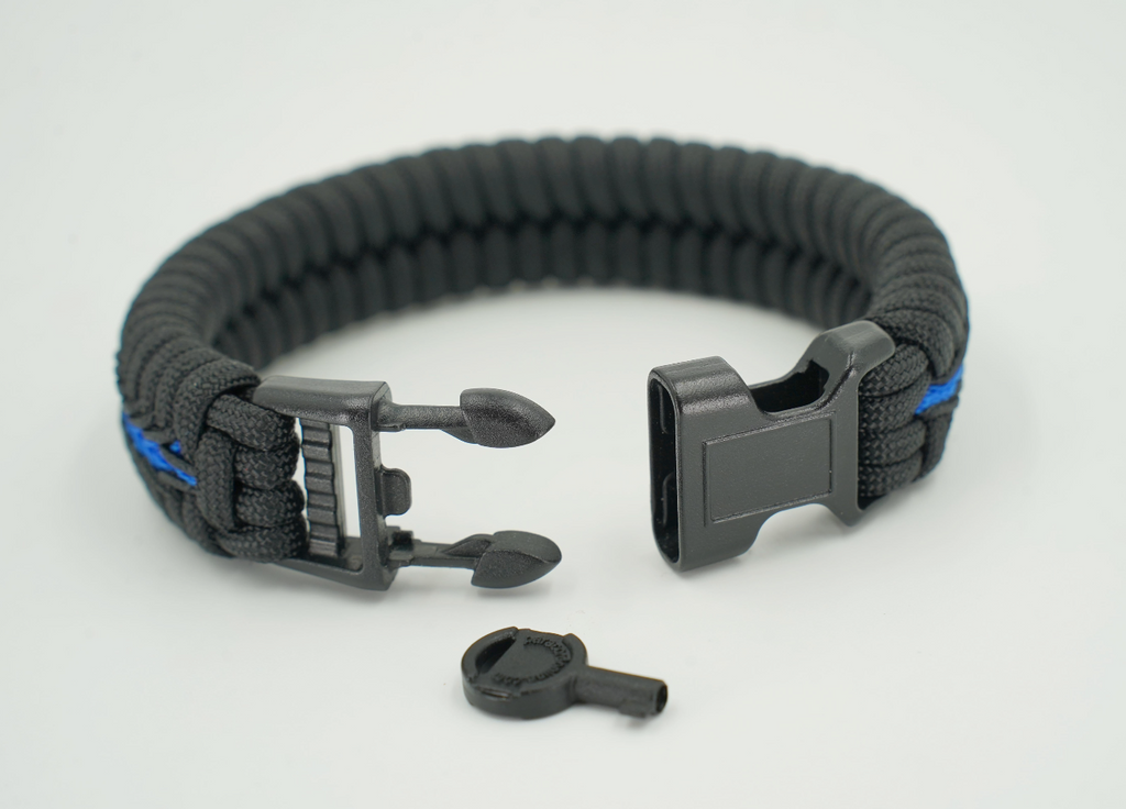 Thin blue line paracord best sale bracelet with handcuff key